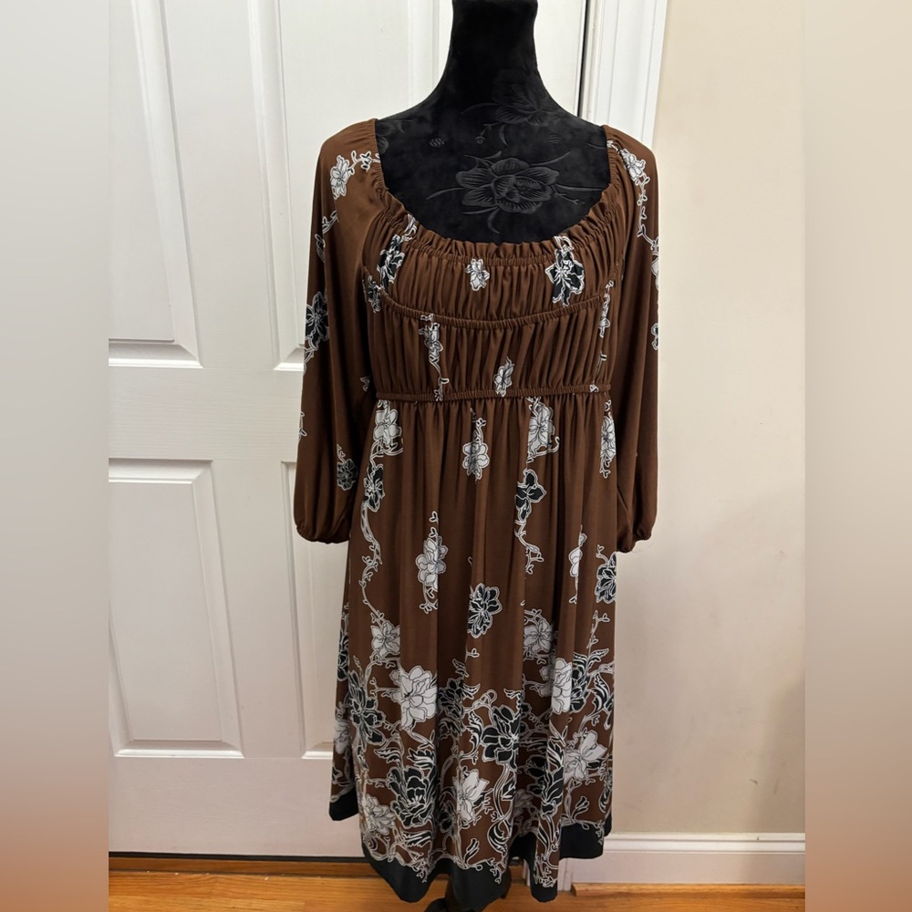 Blooming Rose plus size brown floral dress